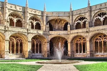 Portuguese Living Belem Riverside Apartment
